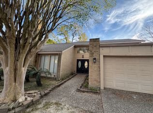 185 Old Bridge Lk, Houston, TX 77069
