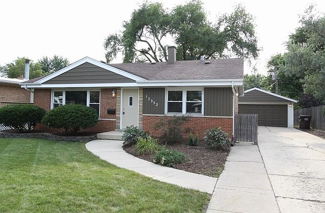 1st image of 17352 Oconto Ave