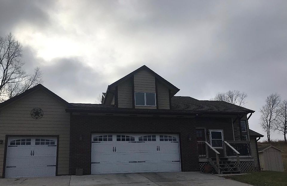 1st image of 2503 12th Ave S