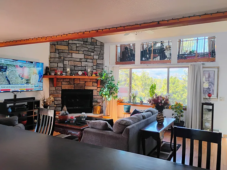 12 Athena Rd — Photo 3