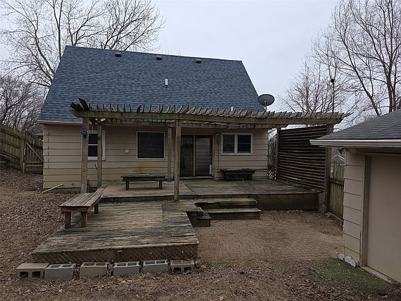 2nd image of 4488 Independence Dr
