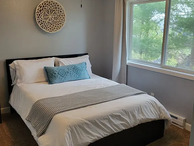 1632 Pinewood Ln #2 — Photo 9