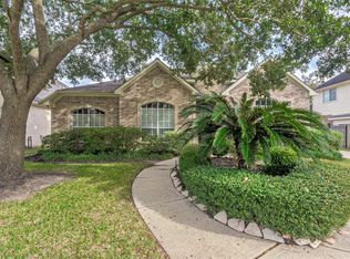 20410 Forest Dr, Spring, TX 77388