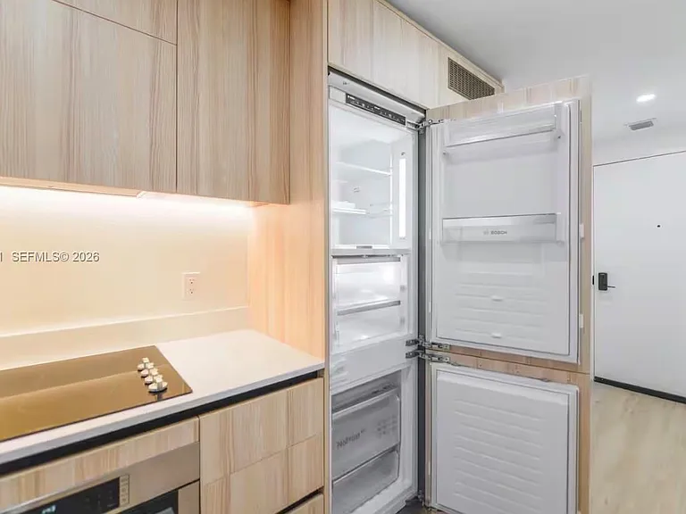 225 N Miami Ave #1103 — Photo 15