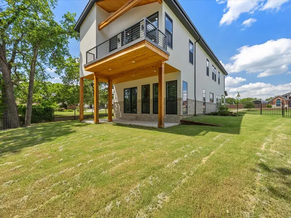 2811 Rodeo Dr, Quinlan, TX 75474