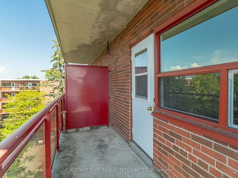 888 Glen St #503 — Photo 44