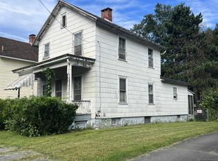 95 Pine Grove Ave, Kingston, NY 12401