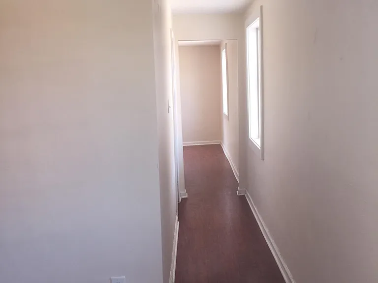 1002 Martin St SE #C — Photo 6