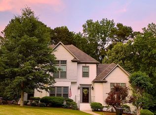 1225 Lake Point Vis, Birmingham, AL 35244