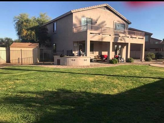 Large backyard with shed and dog area
