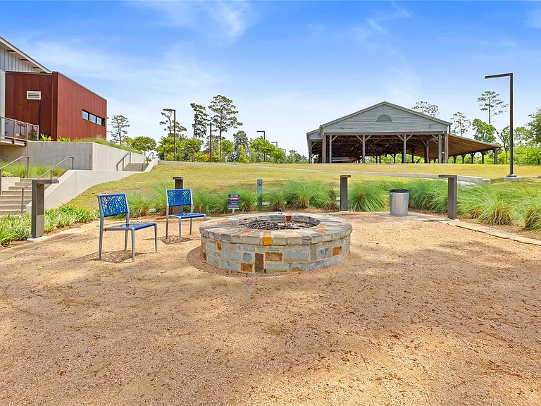 641 Royal Arch Dr — Photo 39