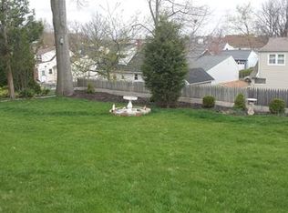 14 Yuro Dr, Edison, NJ 08837