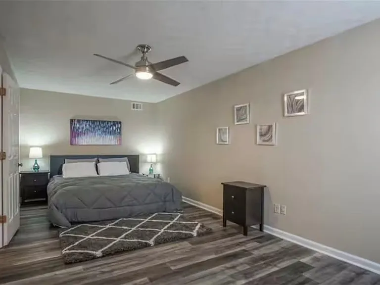 846 Park Pl NE — Photo 120