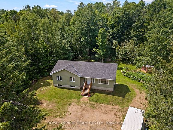 2nd image of 405 Calvin Rd