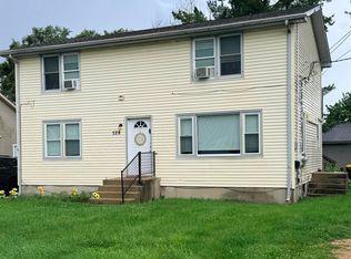528 King St, Belvidere, IL 61008
