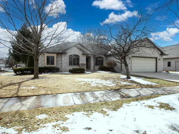 2617 E Gatewood Dr, Appleton, WI 54915