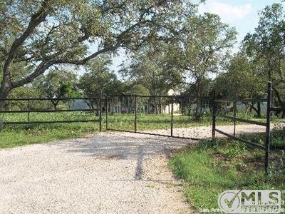 350 Private Road 2413, Hondo, TX, 78861