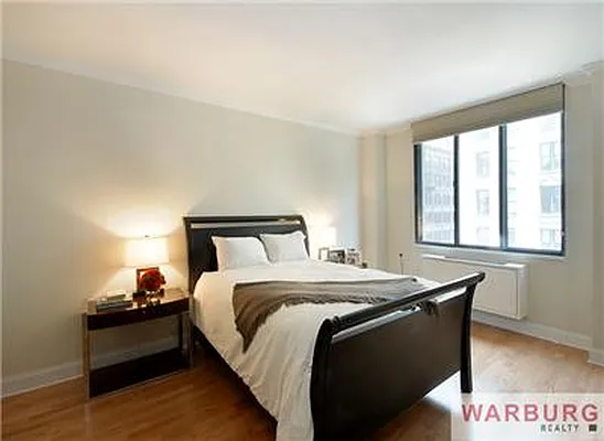 Sold by Warburg | media 5