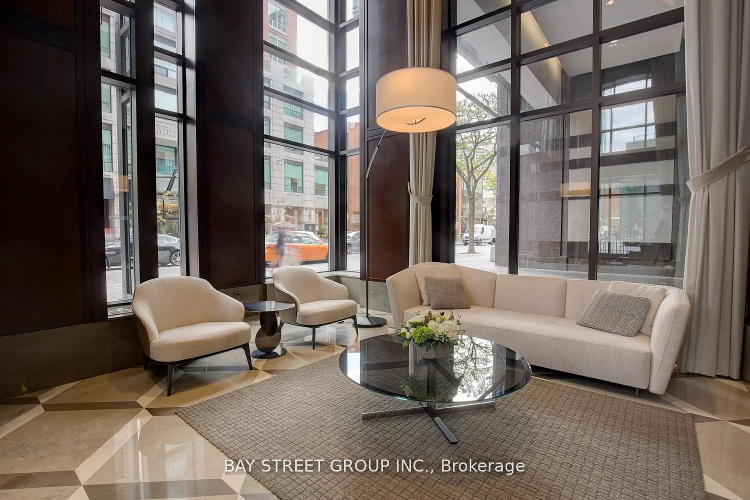 3 bed, $6,200 — Photo 3