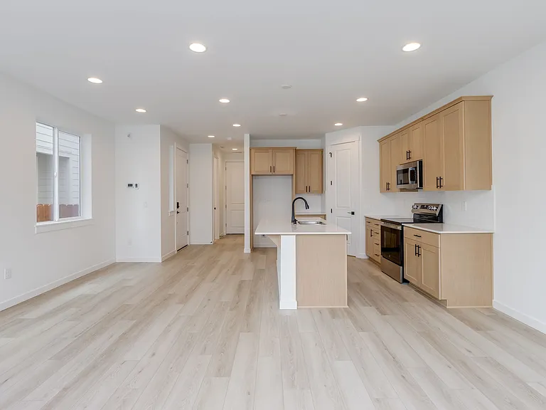 806 NW 178th Way — Photo 14
