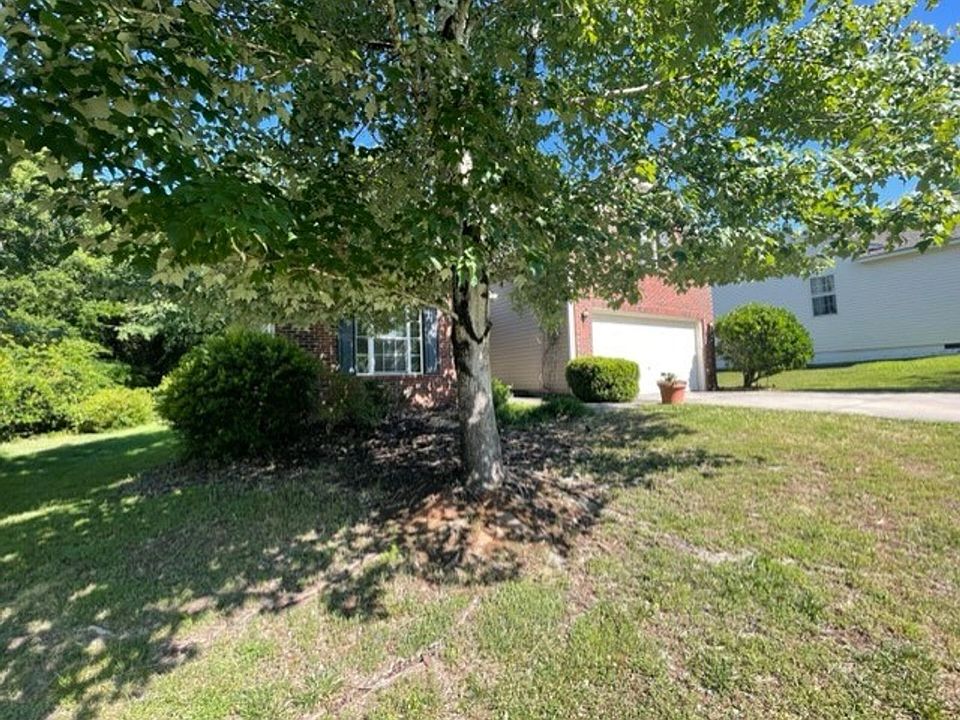 1st image of 8374 Chatsworth Dr