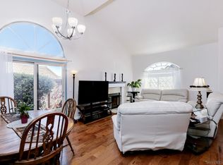 8624 Paseo Ladera, Santee, CA 92071
