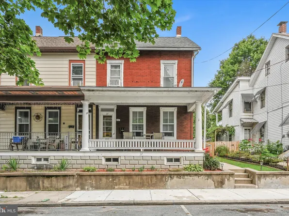 37 E Mohn St, Mohnton, PA 19540