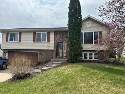 3315 Windsor PLACE, West Bend, WI, 53090
