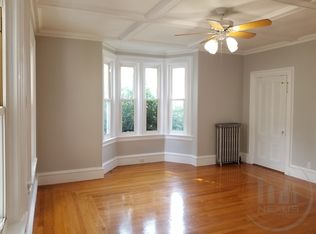 37 Grove St FLOOR 1, Lincoln, RI 02865