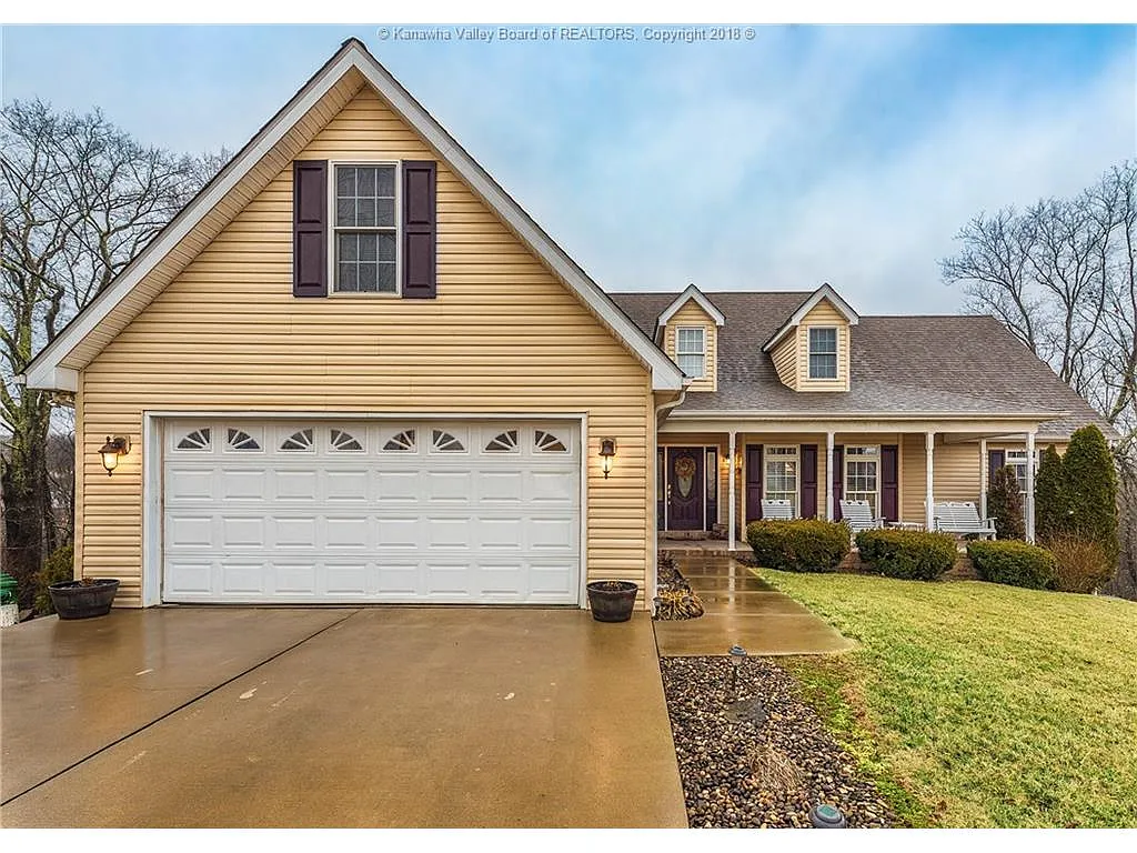 99 Scarlet Dr photo 1