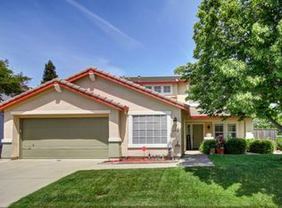 698 Cordovan Dr, Roseville, CA