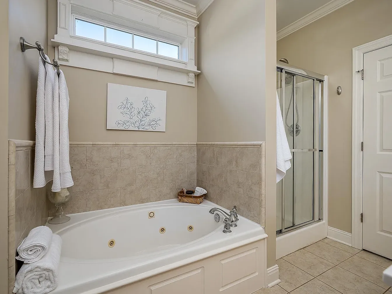 3518 Salem Cove Ln — Photo 1