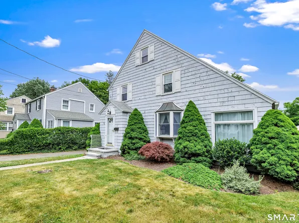 56 Parkway Drive, Stratford, CT 06614