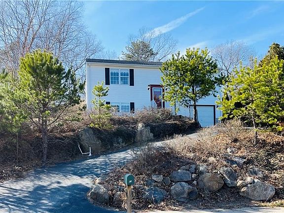 4th image of 65 Remington Farm Dr