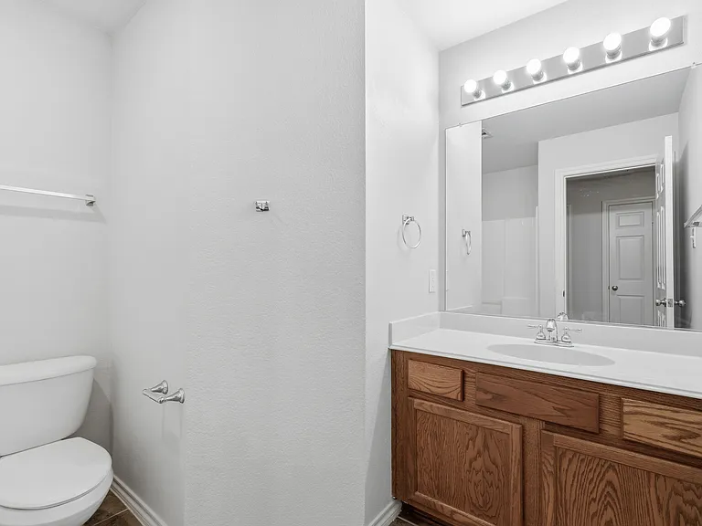 4504 Leeds Dr — Photo 21