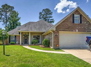 10472 Plum Creek Dr, Shreveport, LA 71106