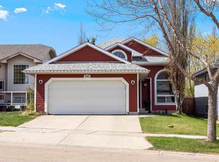 486 Rainbow Cres, Strathcona County, AB T8A 5T6