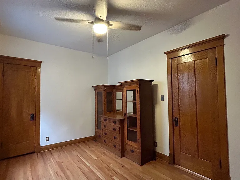 2113 N Springfield Ave #2 — Photo 14