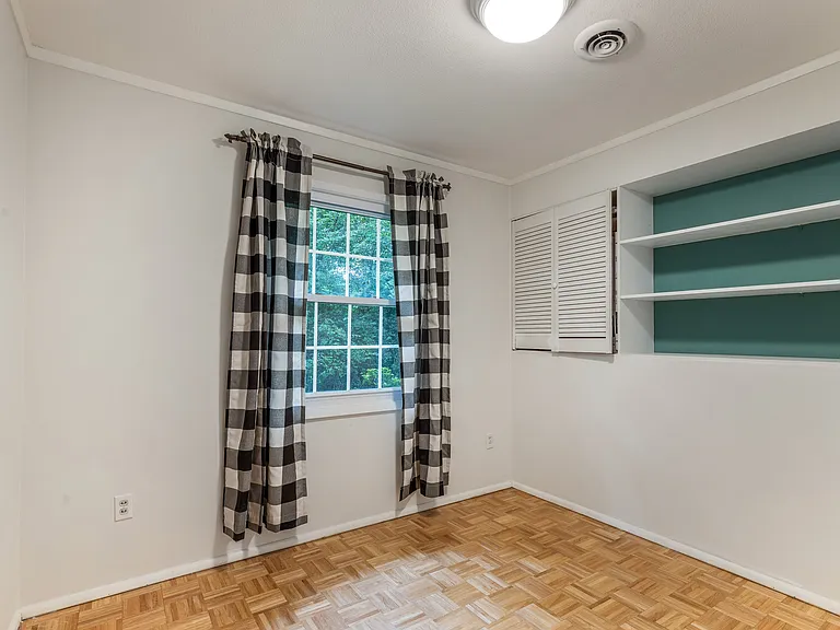 1125 Timbergrove Dr — Photo 24