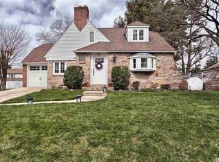 617 Harding St, New Cumberland, PA 17070
