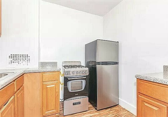 2nd image of 253 Clarkson Ave #203
