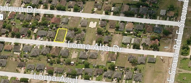2nd image of 2005 Loma Alta Dr