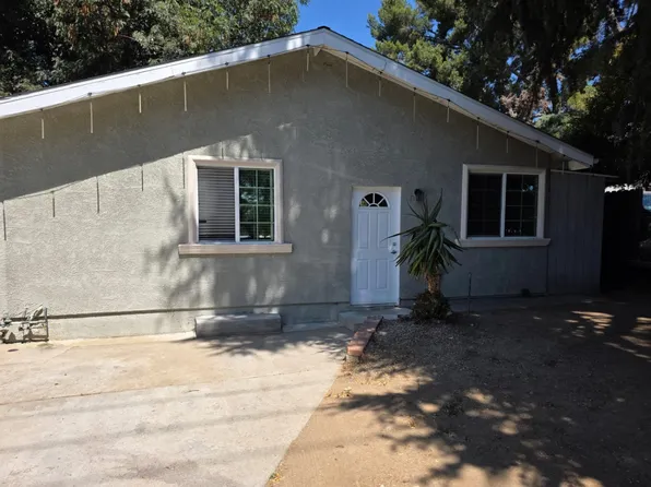 13139 Hubbard St, Sylmar, CA 91342