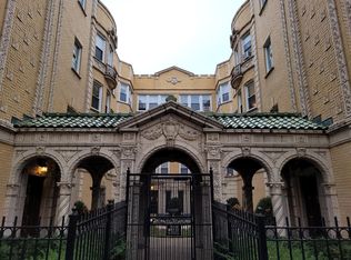4905 N Hermitage Ave, Chicago, IL 60640