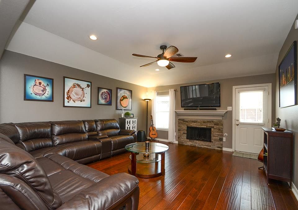 1st image of 18906 Kenswick Cove Dr