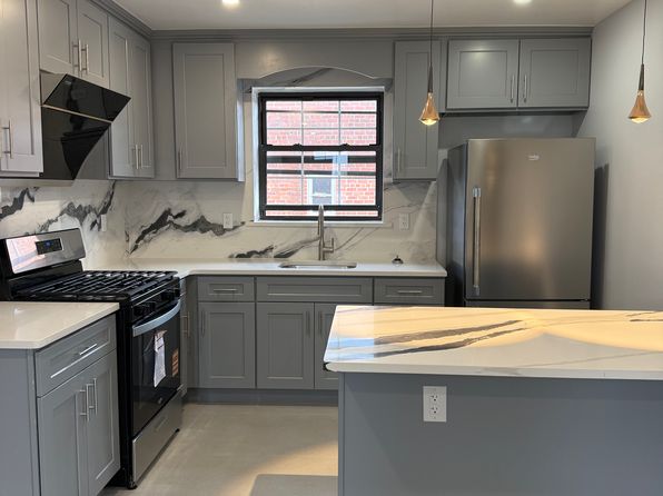 5769 79th St APT 1