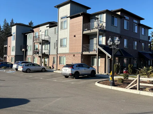 1245 Beach Ave #303, Marysville, WA 98270