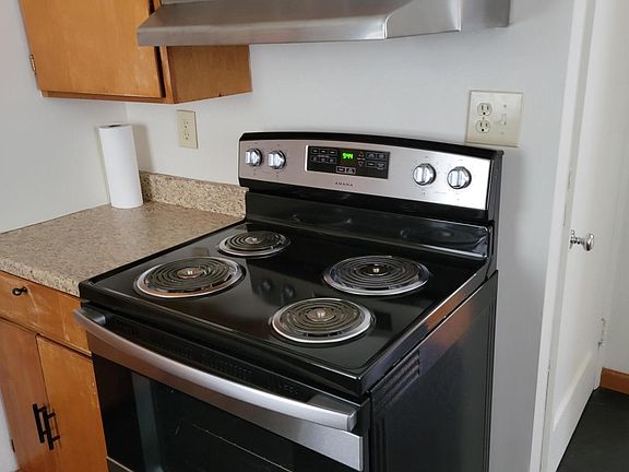 4th image of 1238 Carolyn Ave