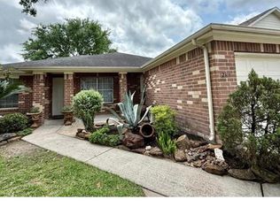 12314 Greenglen Dr, Houston, TX 77044