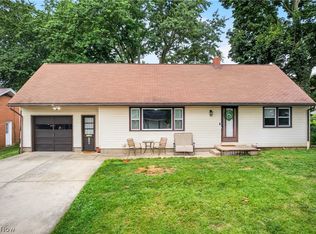 119 Pershing Ave SE, North Canton, OH 44720